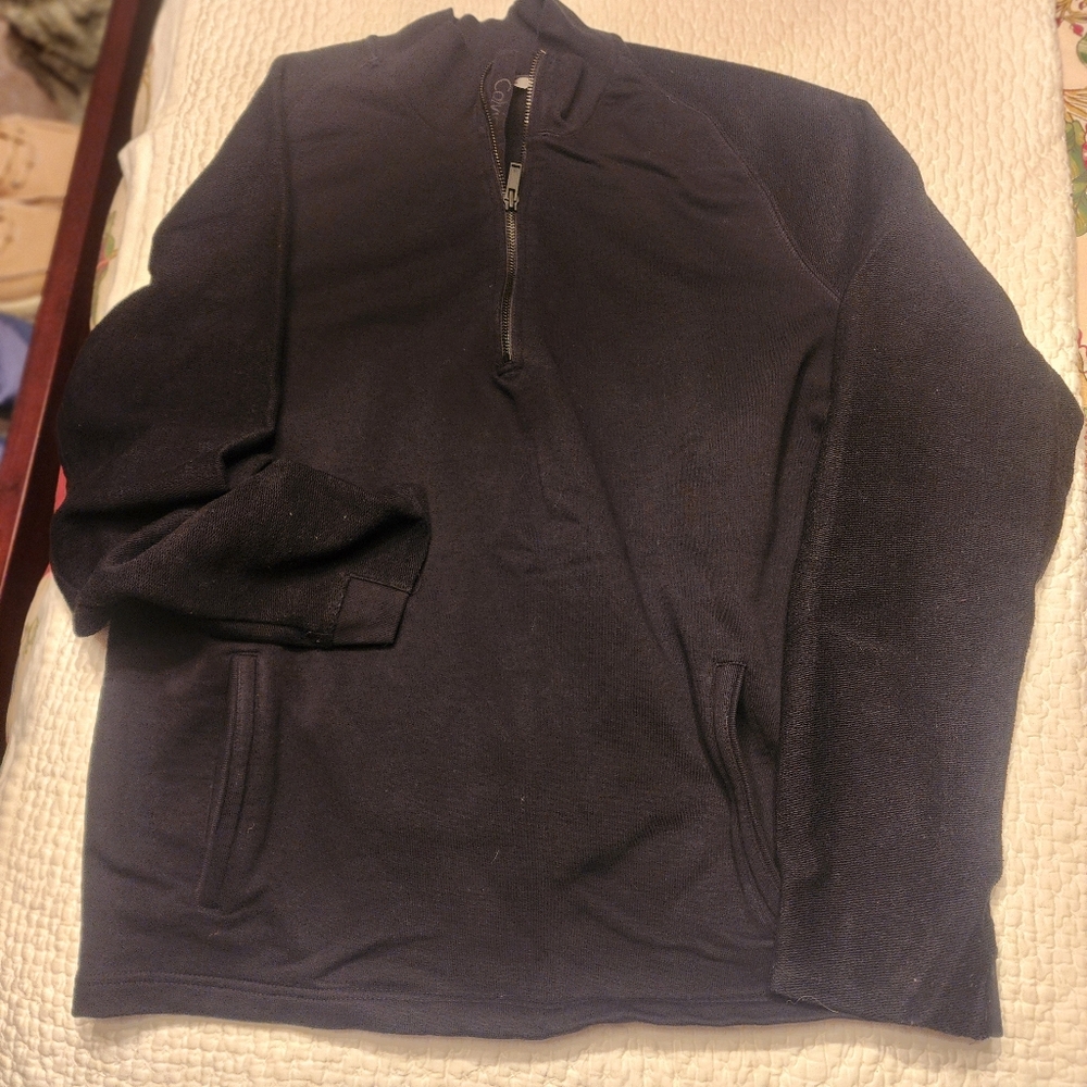 Calvin Klein Sweatshirt XL But fits like a Large